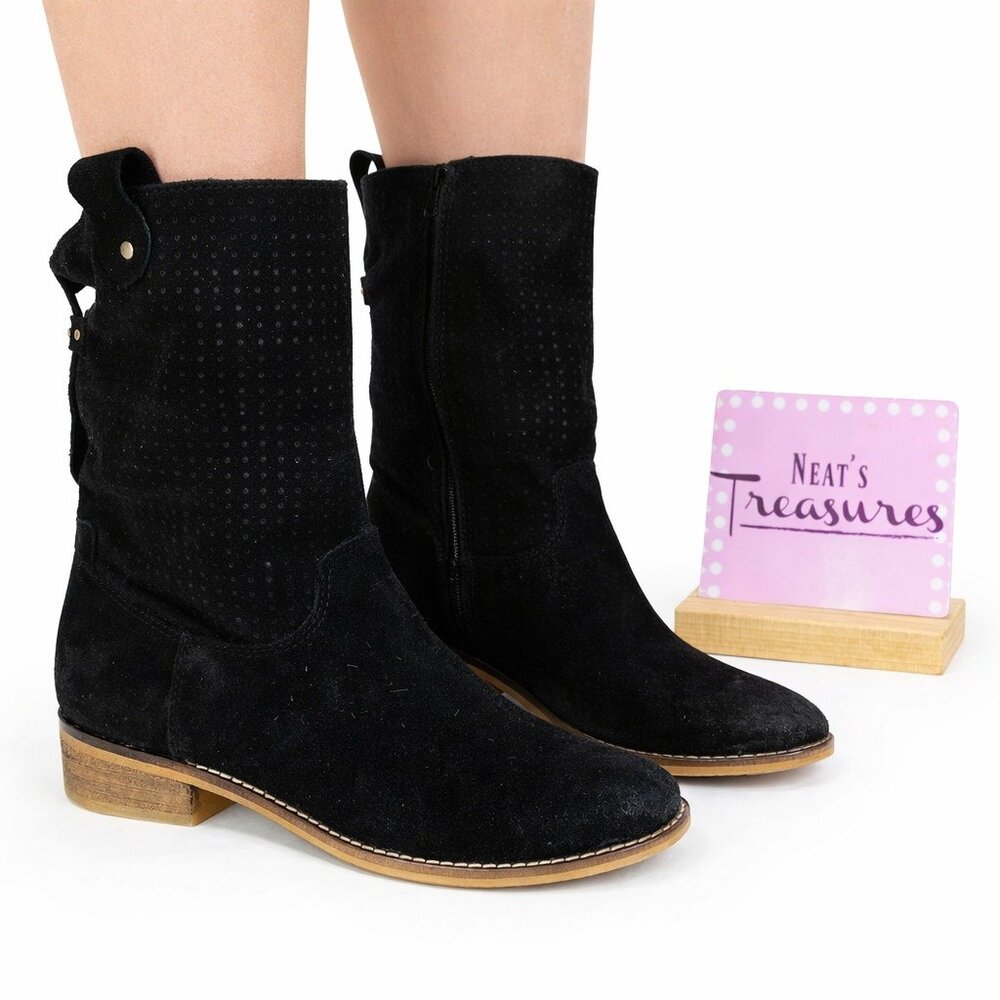 Rebels Black Low Block Heel Perforated Leather Silver Studs Short Boots Sz 6.5